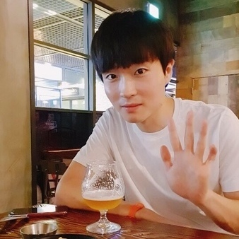 Thumb ticker roompicture